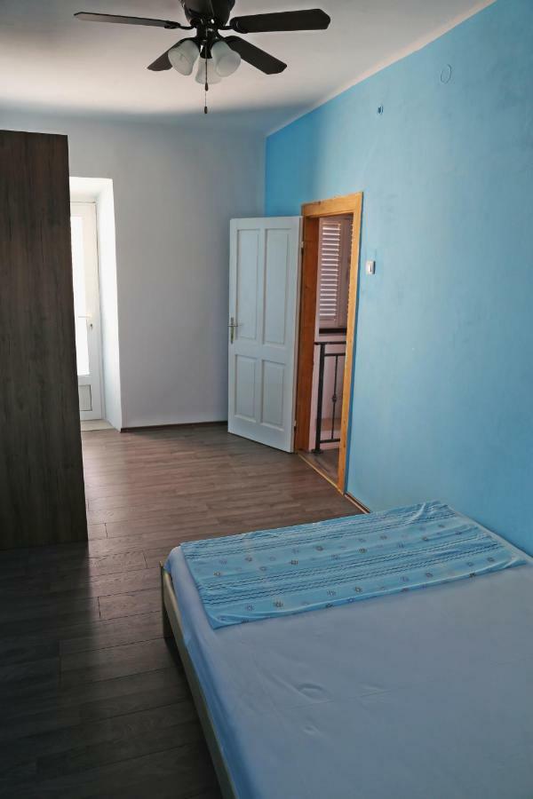 Nasa Beautiful Hause For Vecation Hotel Лумбарда Екстериор снимка